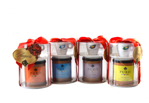 LATINA-i-TAZZA-BANDIERA0.jpg